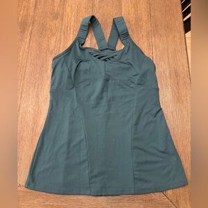 Lucky in love Women's Teal Sleeveless racerback Top built in bra size medium